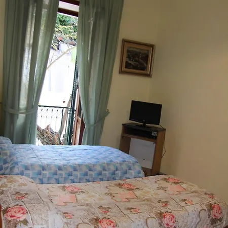 Casa De Rosa Vietri